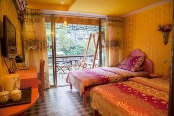 Fenghuang Lifetime True Love Hotel Buitenkant foto