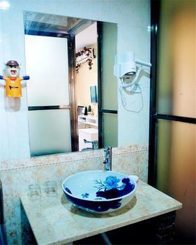 Fenghuang Lifetime True Love Hotel Buitenkant foto