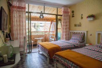 Fenghuang Lifetime True Love Hotel Buitenkant foto